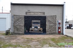 old-garage-mural-01-jamie-luttrell-nebraska